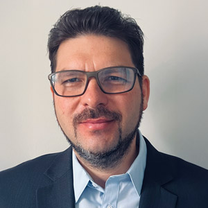 Albert Gareev's Headshot