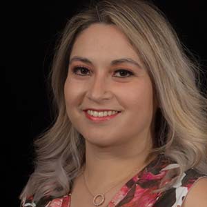 Maria Acevedo Headshot
