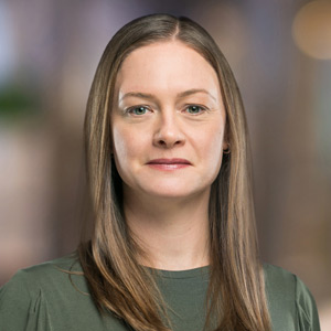 Karen Hawkins' Headshot